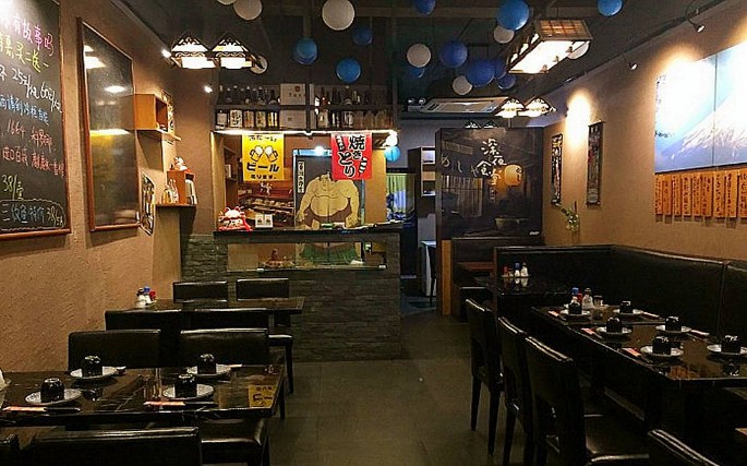 日式料理店面裝修設計