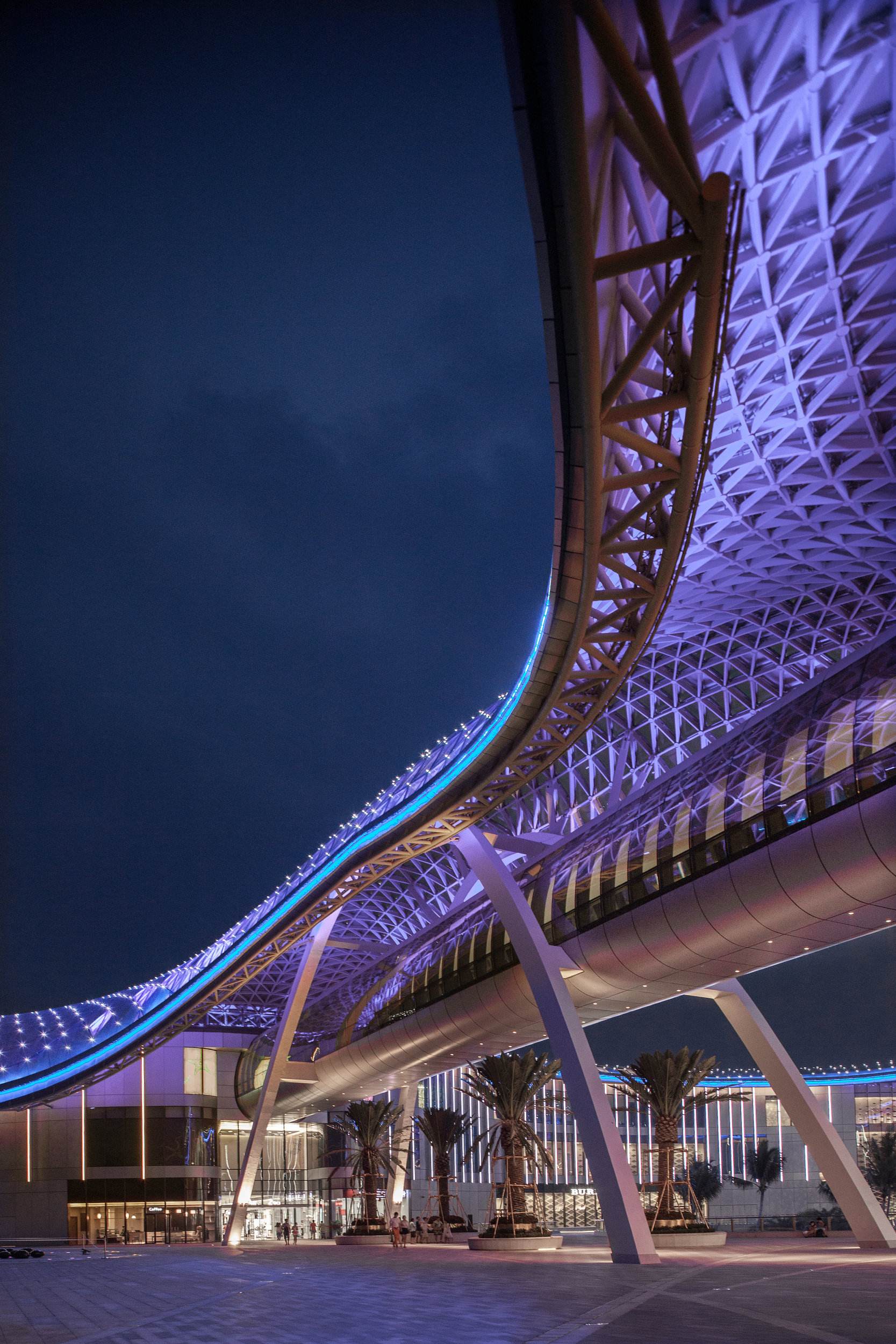 購物中心入戶大門設計